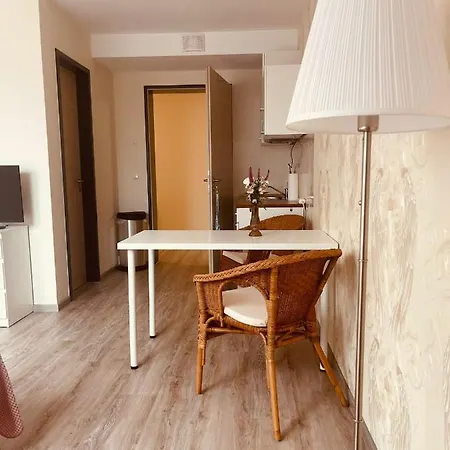Doppelzimmer Mit Dusche Und Minikueche